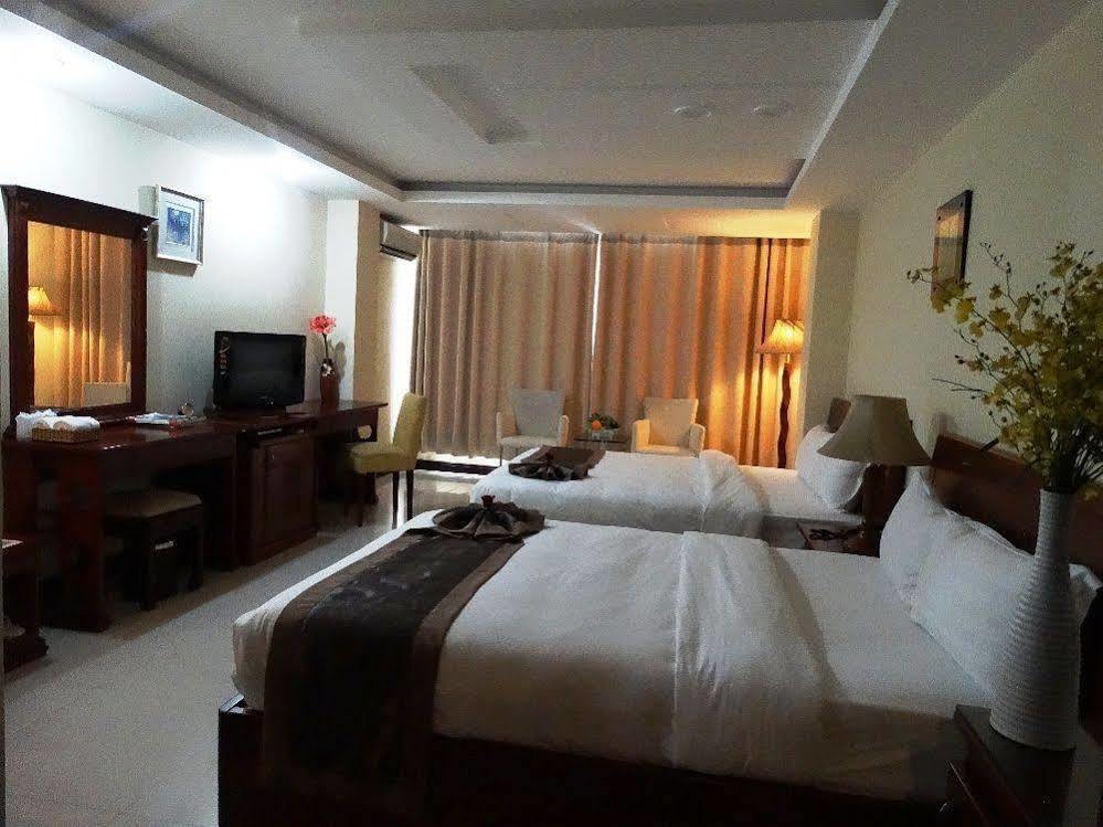 Lien Thanh Hotel Hô Chi Minh-Ville Extérieur photo