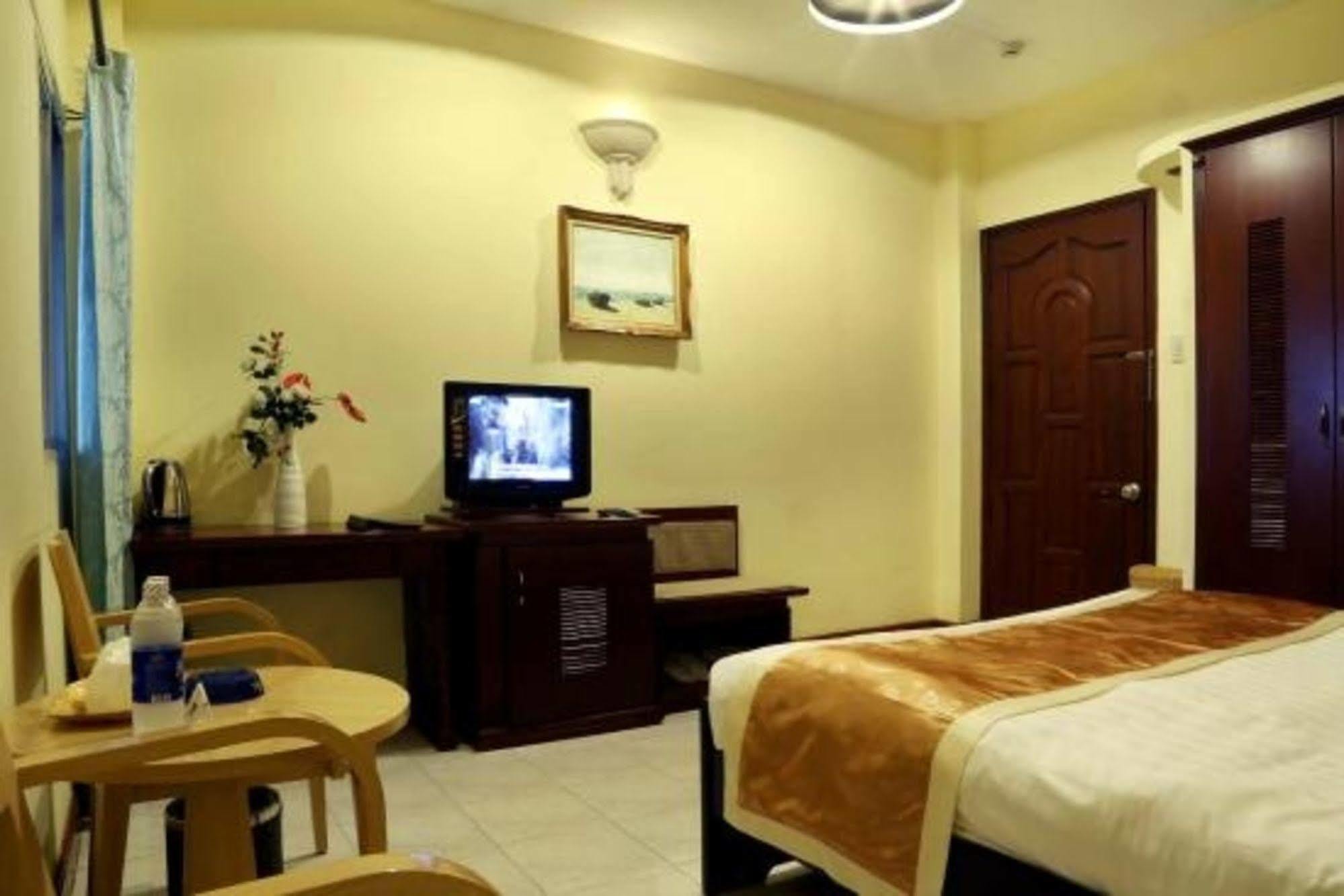 Lien Thanh Hotel Hô Chi Minh-Ville Extérieur photo