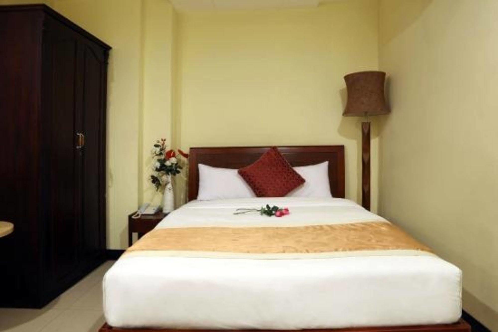 Lien Thanh Hotel Hô Chi Minh-Ville Extérieur photo
